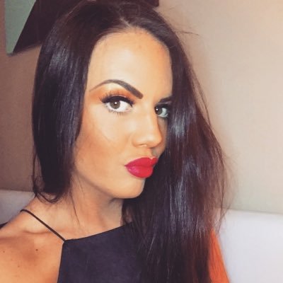 Ibiza, techno, travelling, training and love ❤️ instagram JADE9258