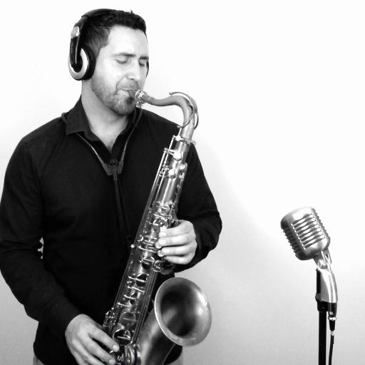 Professional Saxophonist & Singer. Playing #Jazz #SmoothJazz & #Funk. Check out my #Smooth #SaxCovers & #Saxophone lessons on my YouTube channel! :D #Sax