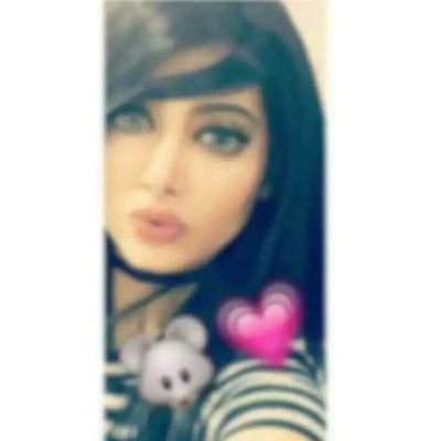 sarahkika94's profile picture. 