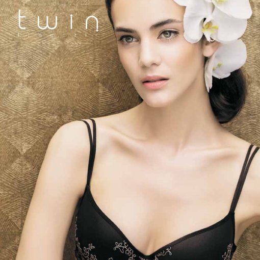 Twin is definitely a unique desing.Twin guarantee a perfect finish and perfectly chosen details. Twin is somehow good products.