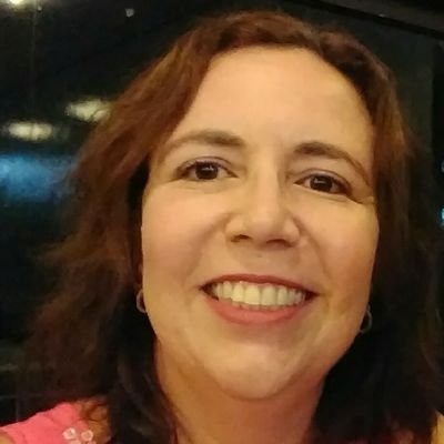 claudiamariapa's profile picture. Formada em Ciências Contábeis e Pós Graduada em Gerente de Cidade.