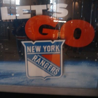Sports (Mets,Rangers,Giants,Knicks..Tennis) Reading and watching sci-fi, horror, mystery. DVC and Disneyworld fanatic.