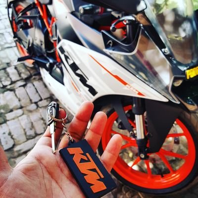 sidkhosla2's profile picture. —java dev and gamer—