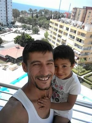 ElaAsmin1's profile picture. Programlar