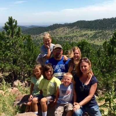 LisaKanode's profile picture. K-12 Art Teacher
Assistant Volleyball Coach
Assistant Track Coach