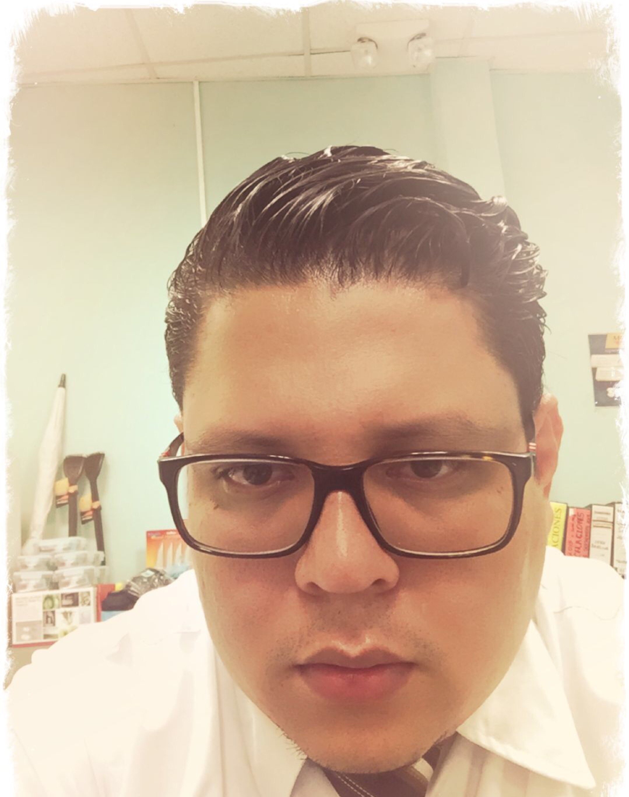 SoyGuilleOz's profile picture. Un Salvadoreño, Firpense de Nacimiento.