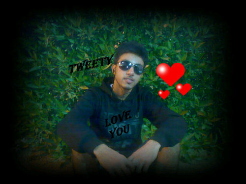 Add me :: tweeety-808@hotmail.com
