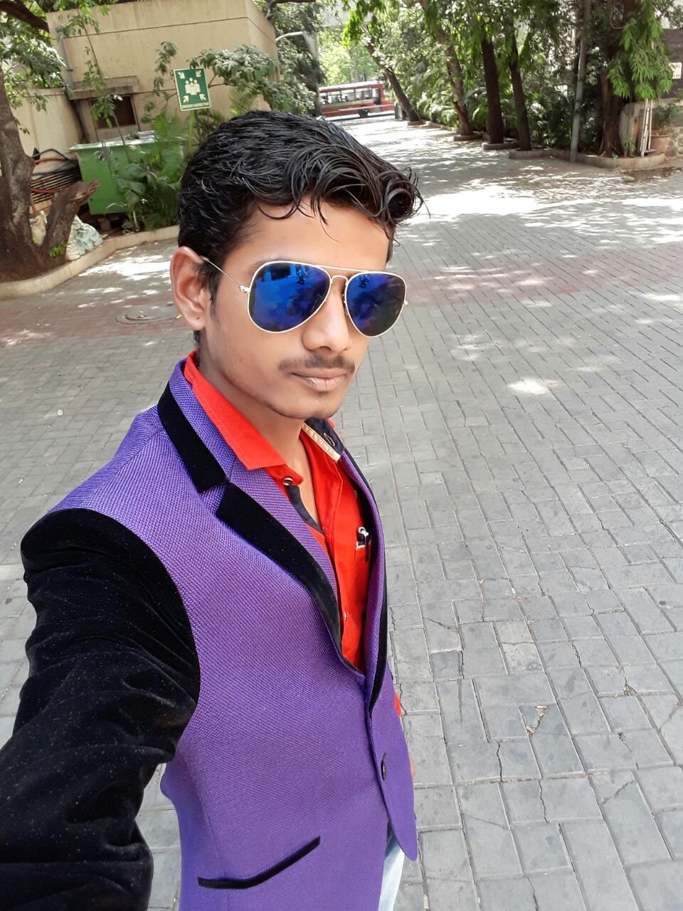 Pradeep39899611's profile picture. 