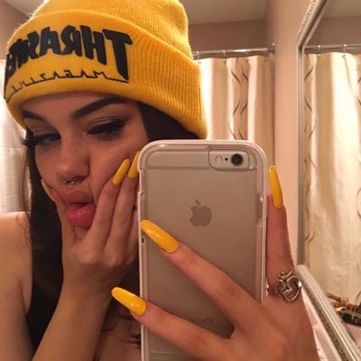 intocoldwater2's profile picture. free follow from @rivkthebizzle pls follow her account thank you