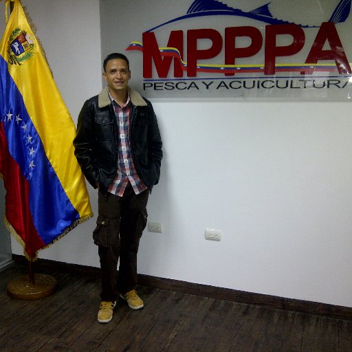 jjoseluis1909's profile picture. Tu importancia no está en lo que otros piensan de ti, sino en lo que piensas de ti mismo