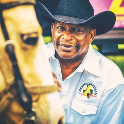 MyrtisDightman's profile picture. 