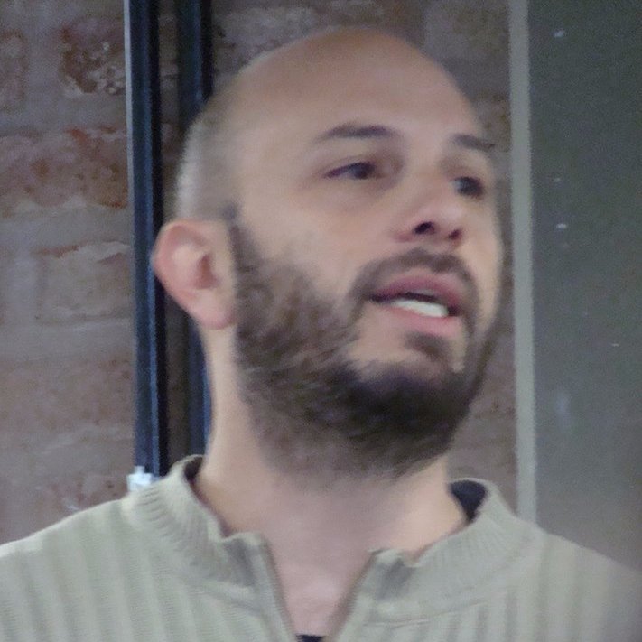 Trabajador de la Educación. Varon antipatriarcal. Militante popular. Vamos @RacingClub