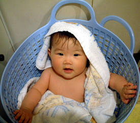 AOIsTalk's profile picture. Give every user thy era, but few thy voice.