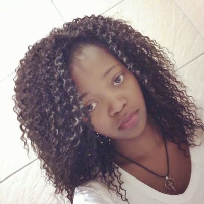 a girl with a lot of Disney 🎈🎀🙂, 'Dreams that don't scare you are Dreams not worth having'.💥