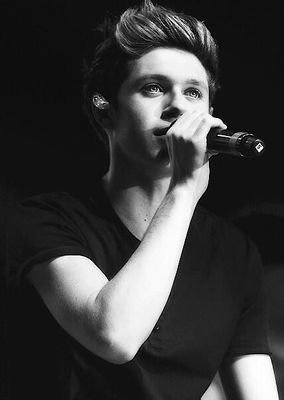 *Directioners are not fans, they are legends. And legends never die* - Josh Devine *C'mon mum let's make someone happy today*