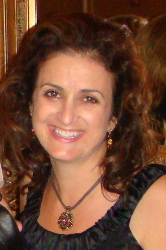 mialeondakis's profile picture. 