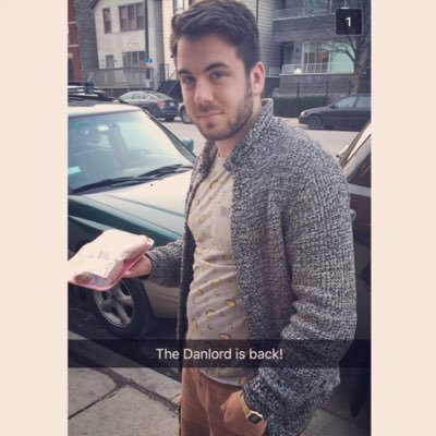 DanVickHimself2's profile picture. Chicago fella