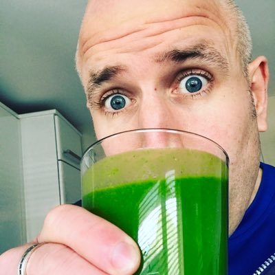 Leading authority on juicing and personal transformation, multi-award winning speaker, author, blogger and coach. Snapchat: thejuicejunkie