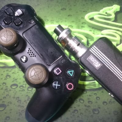 PSN ID is cyhac_0512, a gamer and loving it.
Video games are bad for you? That's what they said about rock-n-roll.