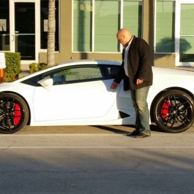 jcesargv21's profile picture. El valor lo traigo del viejo que me trajo a este mundo, mil repetos pa mi apa..