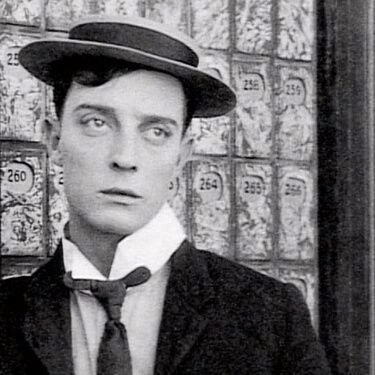 I'll do anything; as long as it's a silent film and doesn't involve Chaplin ( @C_Chaplin27 ).
| #BusterKeaton | #RolePlay | #CrossoverFriendly |