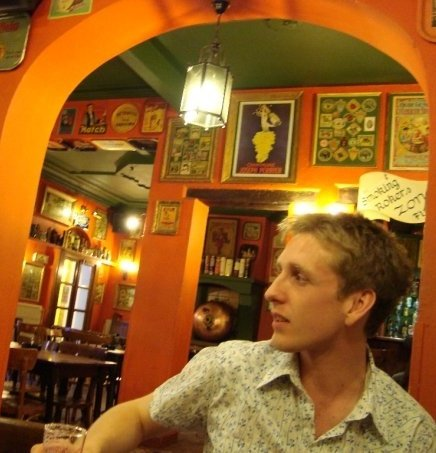 Front-end developer... I like JavaScript, clean design, music and sports and travelling and beer gardens