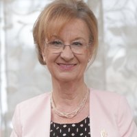 Metka Zevnik (@metkazevnik) 's Twitter Profile Photo Metka Zevnik (@metkazevnik) 's Twitter Profile Photo