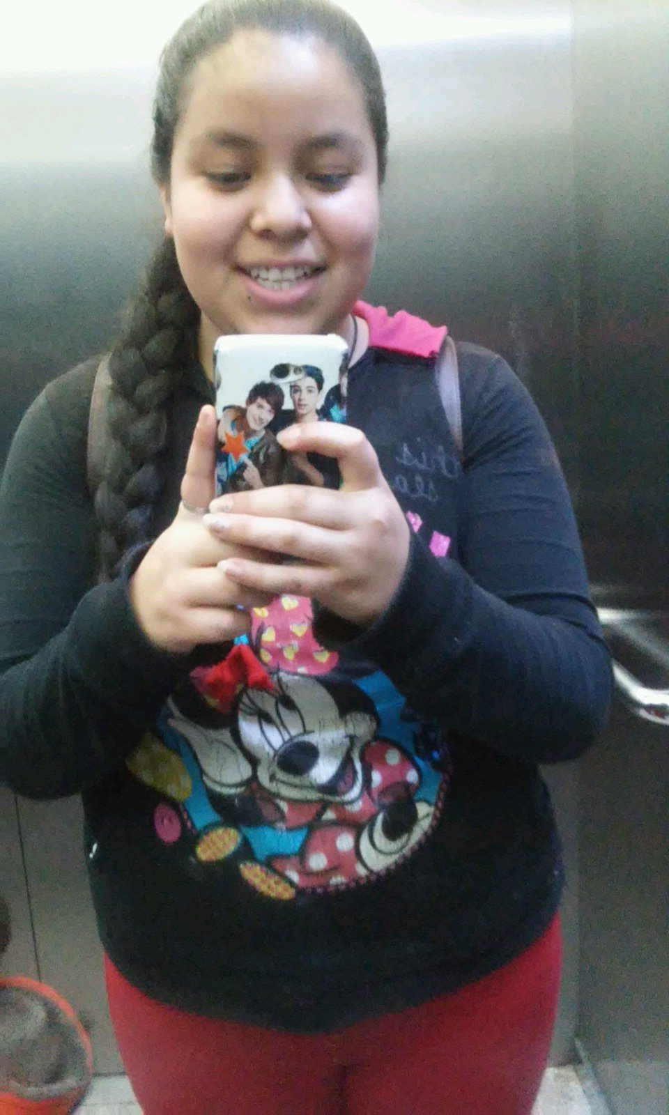 BebetitaCoder's profile picture. Mi droga favorita, Mi medicina: @El_Bebeto @CD9 @AbrahamMateoMus @CNCOmusic @32maddox @QueRolloOficial