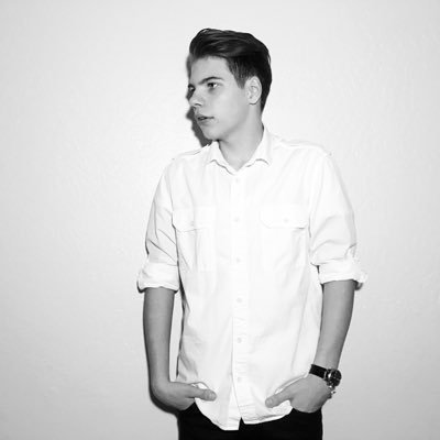 arthuurr_r's profile picture. 