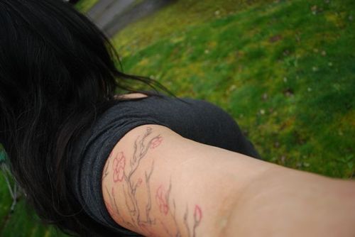 thatquietgirl's profile picture. crafty, knitter, seamstress, photographer, jewelry maker, blogger, Etsy gal, computer geek, wannabe yurt dweller. My man & my kitties are my favorite!