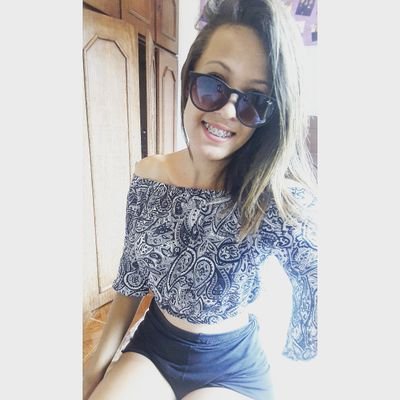 E se ouvir falar de mim tô por aí na paz..✌