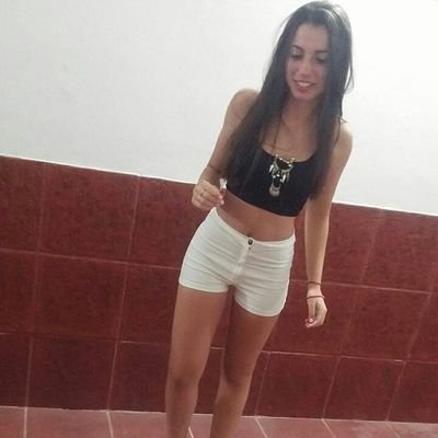 LuliiCarvalho's profile picture. [[Lo imposible sólo tarda un poco más]] 
Acuario~
ig:luly.carvalho