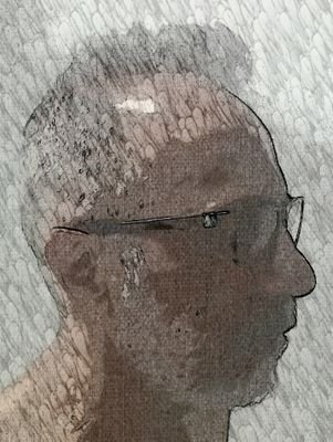 ikc300's profile picture. Poeta.
Sü akar, deli bakar.
(l'eau coule, le fou la regarde)
Contra os mistérios que não desafiam a claridade. RT e LIKES   NÃO SÃO endossos.