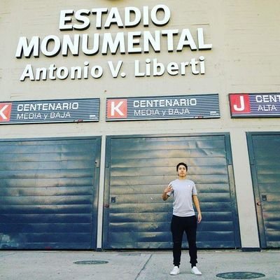 J_umbarila's profile picture. ⚡