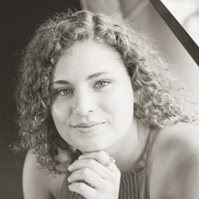 emilymeitzz's profile picture. ✌🏼