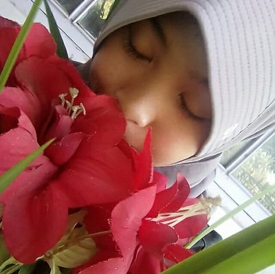 Fahiem02's profile picture. Add fb ku *Fa Ri An* and Follow my twitter 'berteman itu jauh lebih baik daripada bermusuhan'