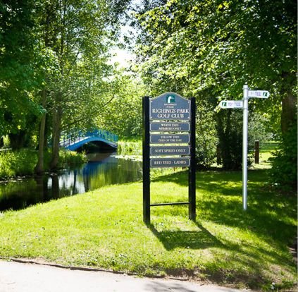 RichingsPark_GC's profile picture. A superb 18 hole golf course near Heathrow Airport.
