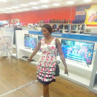 EssinamDon's profile picture. 