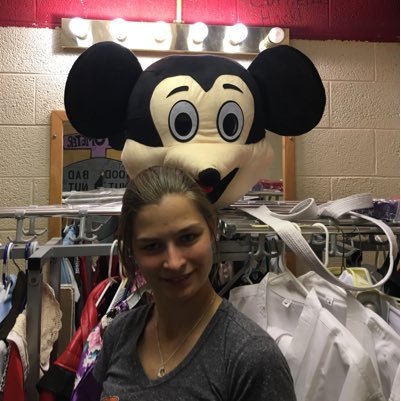 ClosetUtica's profile picture. 