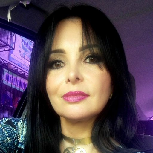 elidebeatriz's profile picture. 