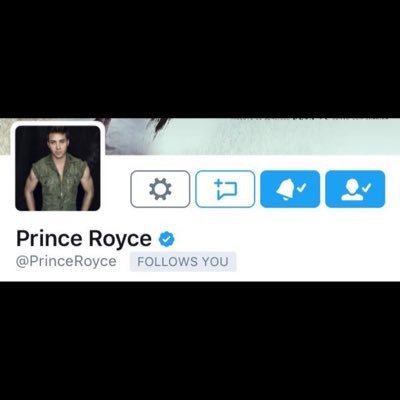 Being a metiche, and want to know how Royce TL looks like. 😜🙃😂