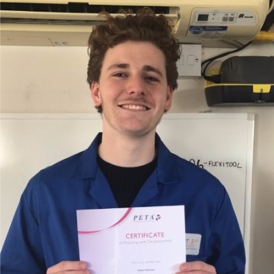 Internal sales rep at Spirit circuits and massive football fan