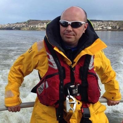 kris_stuart's profile picture. .