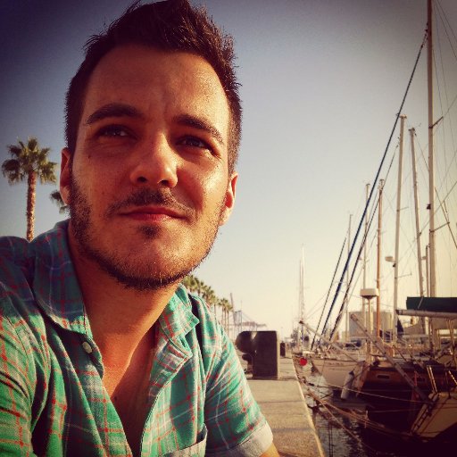 RecheFJ's profile picture. Desarrollando un juego educativo sobre alimentación 🍓Buscando consejos y nuevos aportes 🔍 Haciendo pruebas 🧩