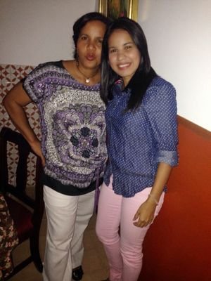 Amante del chocolate, hija, hermana...mente positiva..100% playa!
