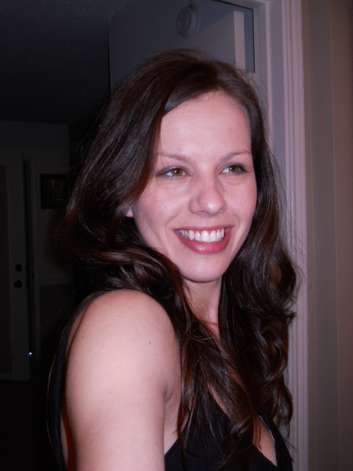 Just a gal into marketing, media, social networking, SEO (by profession)…always up for some good food, wine and traveling.  Did I mention, a huge football fan?