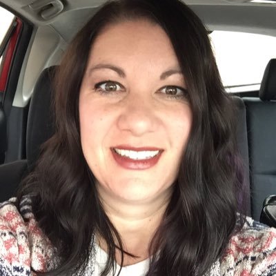 JessicaBronson2's profile picture. Super mom that does hair on the side ;)