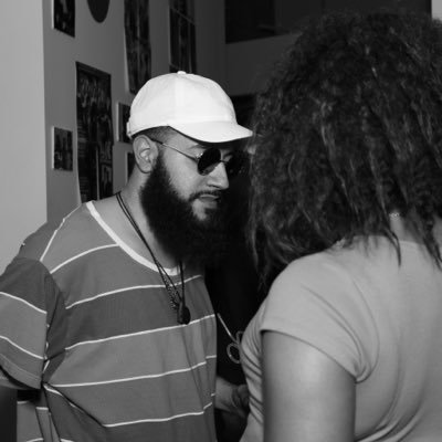 Designer/Developer, Proud member of the Humphrey Family, Startup Founder, almost decent guitarist, loves a good Coffee, Follow me and share the life journey