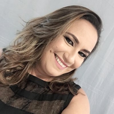 CCClaudiaC's profile picture. Especialista em Assessoria Gerencial Executiva. Jornalista e Relações Públicas.