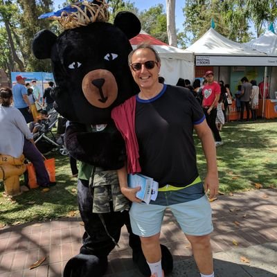 richardvgonda's profile picture. Entrepreneur